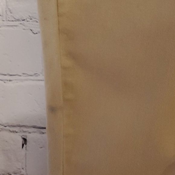 Khaki pants ( Any 5 Items For $20 ) - Picture 4 of 4